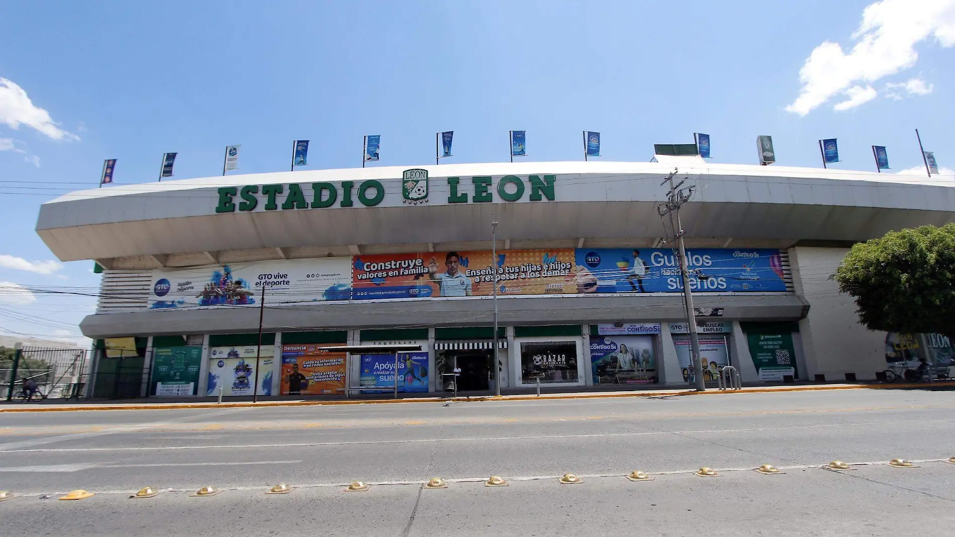 ESTADIO - Fco Meza - El Sol de León (1)